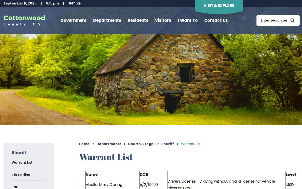 Cottonwood County warrant records page showing the sheriff's warrant list table
